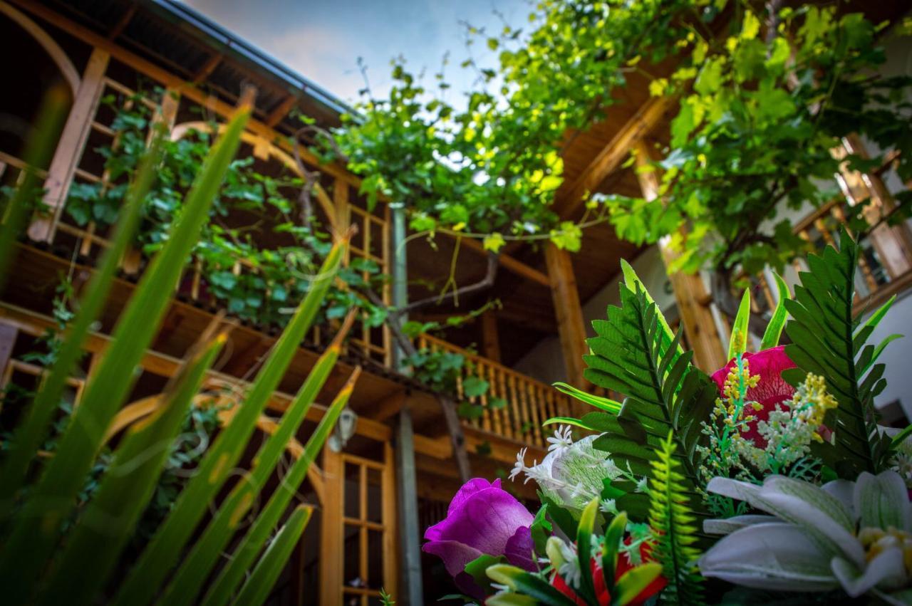 Jahongir Hotel Samarkand Exterior foto